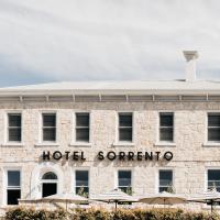 Hotel Sorrento، فندق في سورينتو