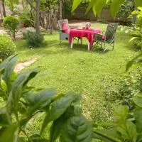 Ledoba Bed & Breakfast, hotel u gradu Molalatau