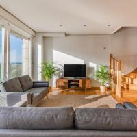 Luxury Chalet with Ocean View!