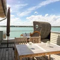 HAUS IM SCHILF 1 - Oase mit Seeblick - Adults only, hotel i Neukieritzsch
