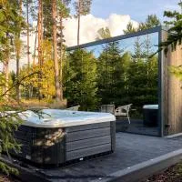 7Mirrors, hotel em Murjāņi