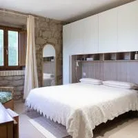 Le Colline di Giulia - Mini Casa ai piedi della collina, hotell i Venarotta