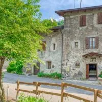 Maison Enchantée – hotel w mieście Capo di Ponte