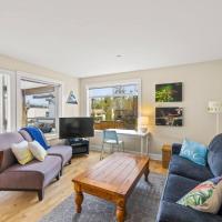 A Peaceful Suite Stay, hotell i Brentwood Bay