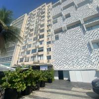 STUDIO com entrada na Av Atlântica praia de Copacabana com ar condicionado Wi-Fi e Netflix