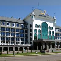 Shiny River Hotel, viešbutis mieste Ust Kamenogorskas