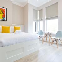 Woodview Serviced Apartments by Concept Apartments, hotel di Highgate, London