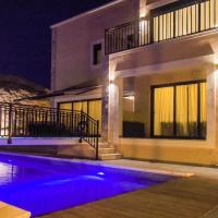 Villa 3 habitaciones con piscina climatizada