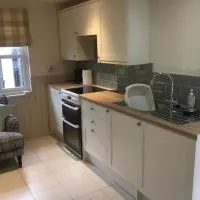 Cute Cottage 2024 Traveller Award, hotel em Yateley