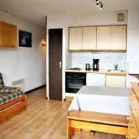 Appartement Auris, 1 pièce, 4 personnes - FR-1-297-306