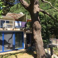 Mediterranean Beach House, hotel u gradu Perazića Do