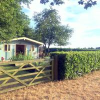 Tranquil Log Cabin - Beautiful Rural Sunset Views