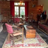 Finger Lakes Lodging، فندق في سكانيتلس