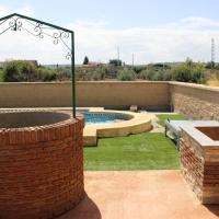 CORTIJO HOYA MESA, hotel near Federico Garcia Lorca Granada-Jaen Airport - GRX, Santa Fe