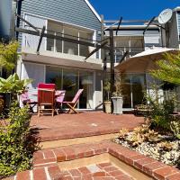 42 Spinnaker, The Quays, hotell i Waterfront, Knysna