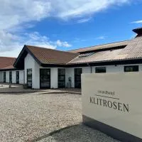 Strandhotel Klitrosen, hotel en Fjerritslev