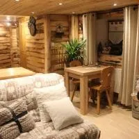 Maisonnette، فندق في Bindernheim