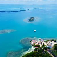 Blue Reef Island, hotel dicht bij: Dangriga Airport - DGA, Dangriga