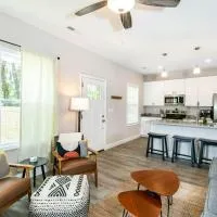 Family Oasis w/ loft & firepit: Convenient