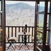 Roxy House - Apartamento a pie de pistas de Espot, хотел в Еспот