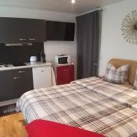 Beau studio avec terrasse et vue POUR NON FUMEURS, hotel v destinácii Belmont-sur-Lausanne