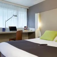 Campanile Villejust - za Courtaboeuf, hotel i Villejust