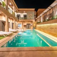 Riad Les Nuits De Fès, hotel di Fez