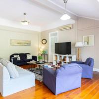 Garden Cottage 1Brm Private & Spacious, hotel in Annerley, Brisbane