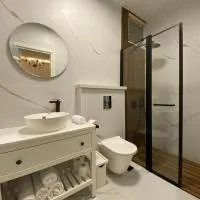 Rothschild 106: Petaẖ Tiqwa şehrinde bir otel