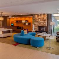 Fairfield Inn & Suites by Marriott Huntington, hotel cerca de Aeropuerto de Tri-State (Milton J. Ferguson Field) - HTS, Huntington