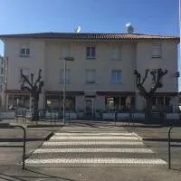 Le Logis Dauphinois, hotell i Roussillon, Isere
