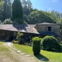 Casa Rural O Vilar, отель в городе Мера-де-Арриба