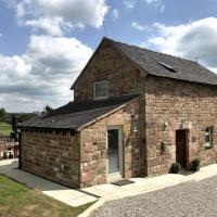 2 Bed Chic Peak District Cottage Barn Near Alton Towers, Polar Bears, Chatsworth House