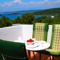 Apartments Krizmanić, hotel di Ždrelac