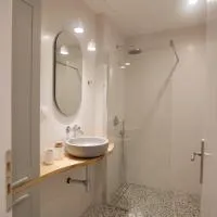 Patio Apartment near metro & Acropolis