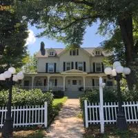 Love Lane Bed & Breakfast, hotel u gradu 'Waynesville'