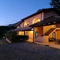 Agriturismo L'Ulivo, hotel en Padula
