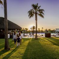 Vincci Resort Costa Golf, hotel in Chiclana de la Frontera
