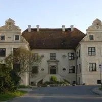 Schloss Schmarsow, hotel a Kruckow