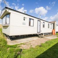 Lovely 6 Berth Caravan At Naze Marine Holiday Park In Essex Ref 17275c