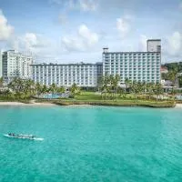 Crowne Plaza Resort Guam, hôtel à Tumon