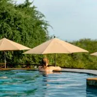 Escarpment Luxury Lodge Manyara、ムトワンブのホテル