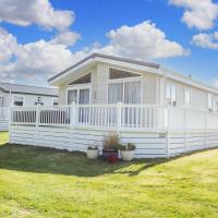 Luxury 6 Berth Lodge With Wifi At Broadland Sands In Suffolk Ref 20011cv