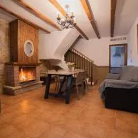 Casas Rurales Los Olivos, hótel í Alcalá del Júcar