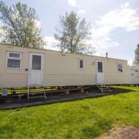 Spacious 8 Berth Caravan For Hire At Southview Holiday Park Ref 33002tc