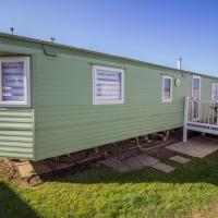 Cosy Caravan By The Sea At California Cliffs Holiday Park In Norfolk Ref 50006c