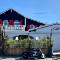 Hôtel Le Caillebotis, hótel í Cap-Ferret