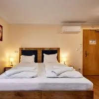Hotel Isha، فندق في فرانكفورت ماين