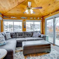 Lime Lake Cottage with Lakefront Deck and Dock!