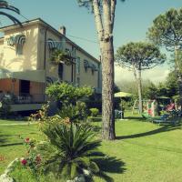 Hotel Parma Mare, hotel in Marina di Massa